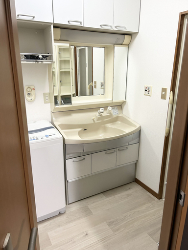 Bathroom 3, Matsuyamachi Dotonbori Condo, Osaka