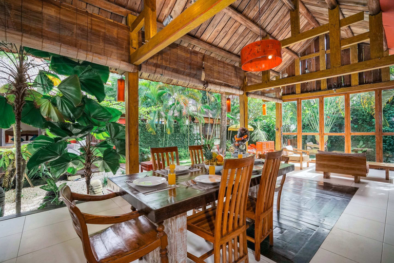 Food & Drinks, Villa Pagoda, Badung