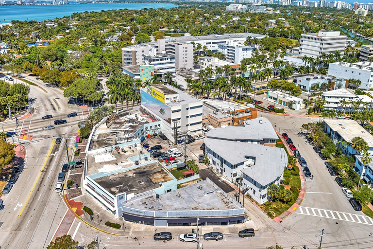 Others 3, Garden Suite 3-hosted by Sweetstay, Miami-Dade