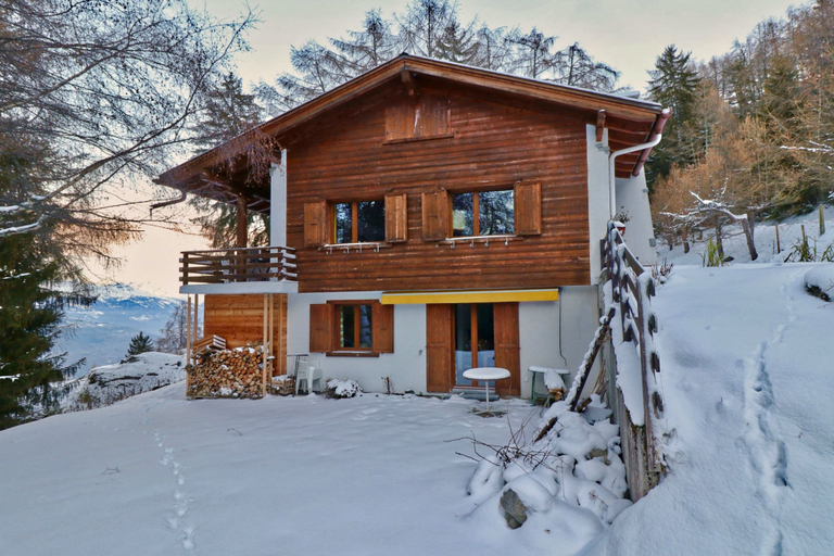 Others 2, Modern and Well Equipped Apartment, 500m From the 4 Vallées ski Area, Hérens