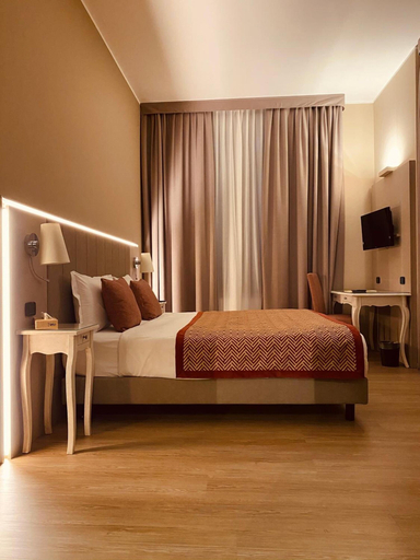 Bedroom 3, Hotel Villa Malpensa, Varese