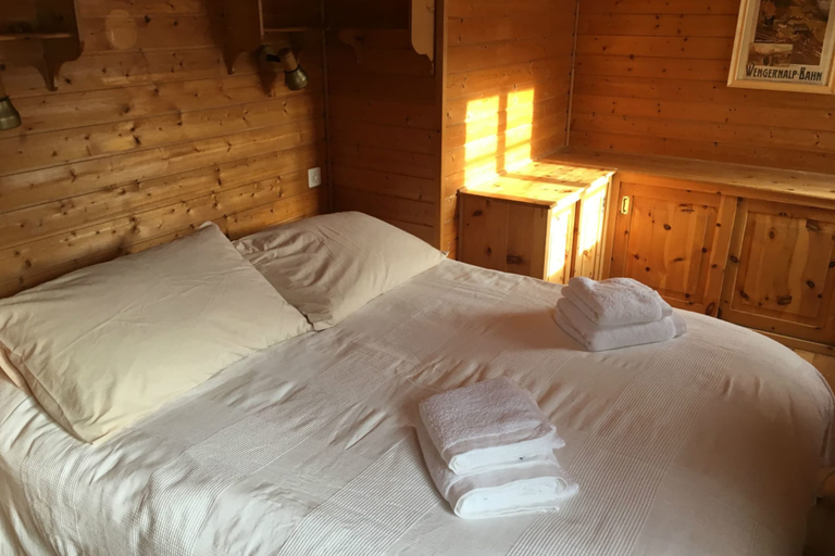 Room 3, Beautiful Chalet for 10 People in Vercorin, Sierre