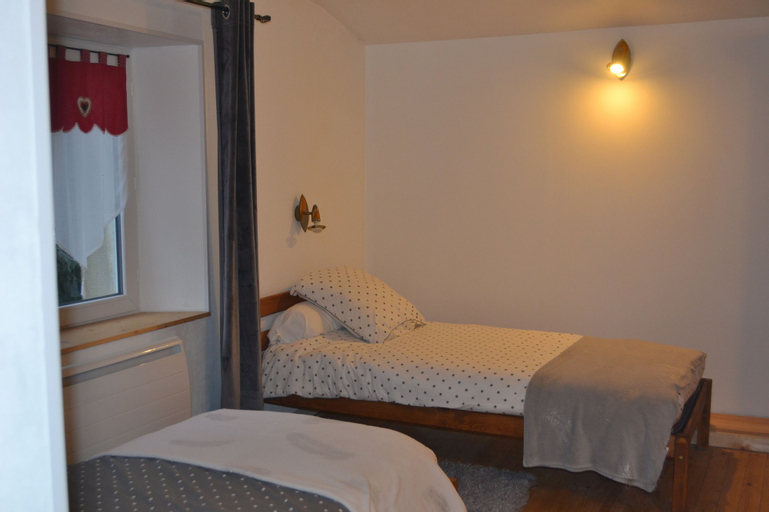 Bedroom 10