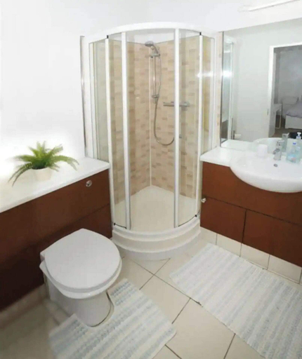Bathroom 3, Bright 2BD Flat With Private Balcony - Dublin, Dublin