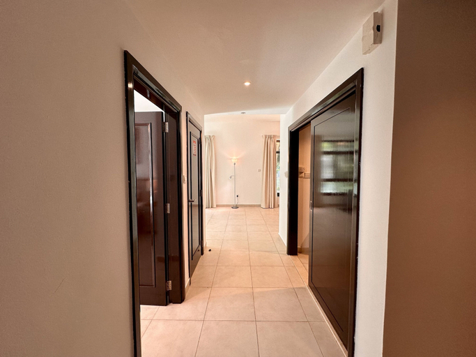 Living area 3, Lux BnB Travo Tower I Private Garden I Lake View, Dubai