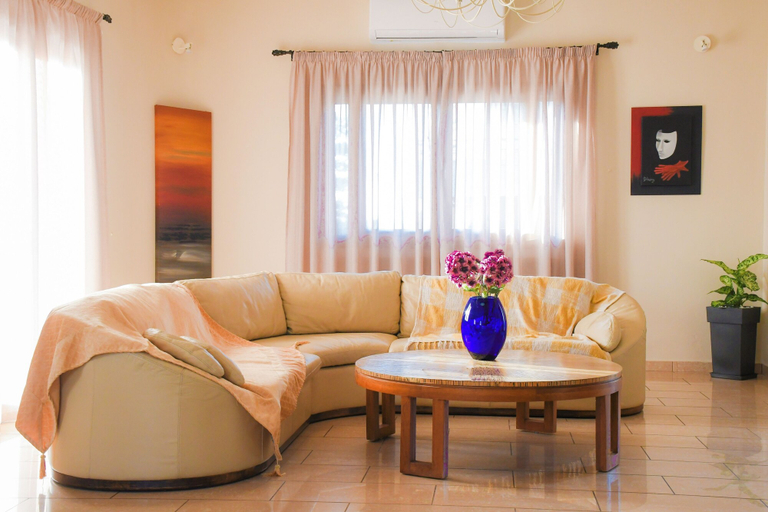 Living area 4, Giovanni City House near Chania Centre, Crete