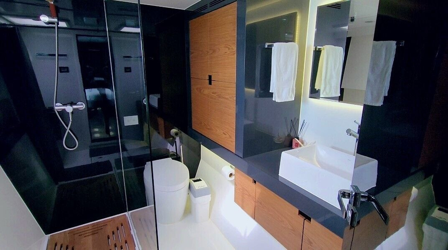Bathroom 3, El Nido, El Nido
