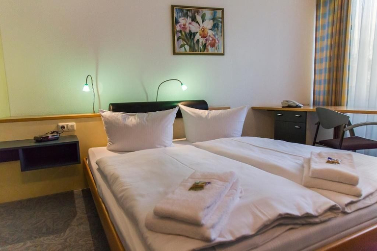 Bedroom 3, Seepark Hotel am Wandlitzsee, Barnim