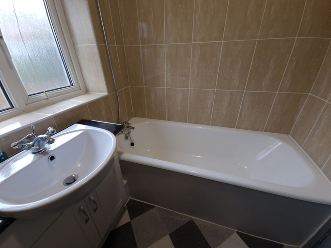 Bathroom, Walker Lodge, Sandwell