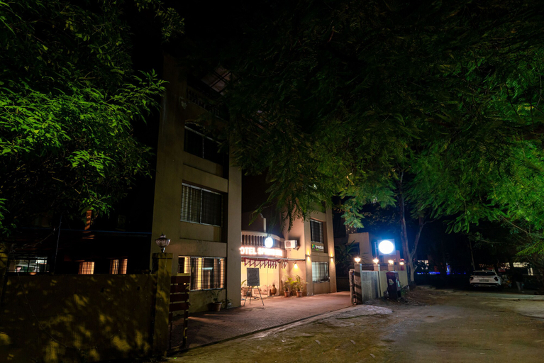 Exterior & Views 2, Treebo Spring Brooks, Kalyani Nagar, Pune