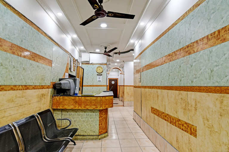 Others 5, Hotel Dinar, Kolkata