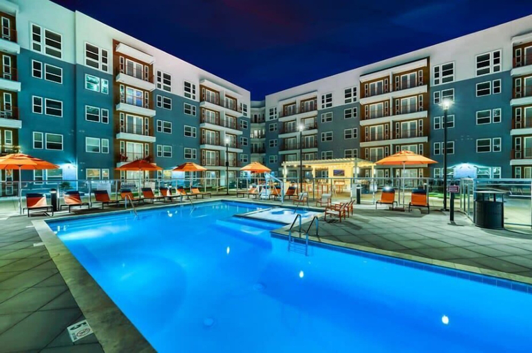 Sport & Beauty 3, CozySuites at Downtown Phoenix, Maricopa