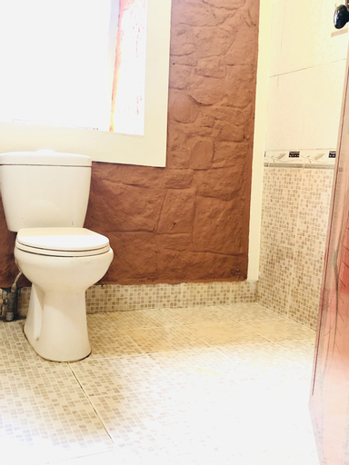 Bathroom 4