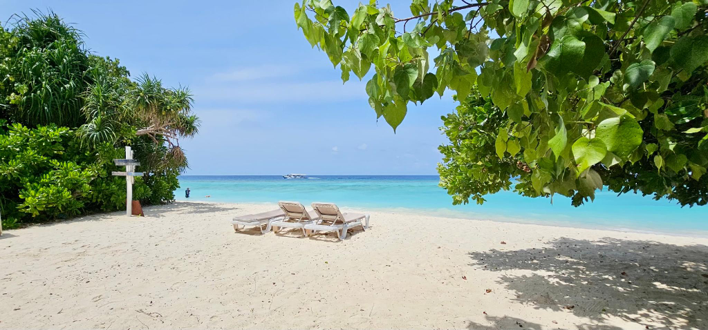 Beach 4, Beach Cottage, North Ari Atoll
