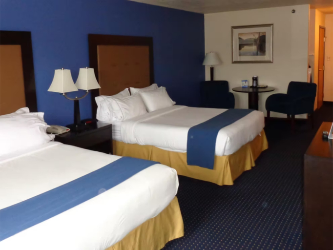 Others 5, Holiday Inn Express & Suites NEW BUFFALO, MI, Berrien