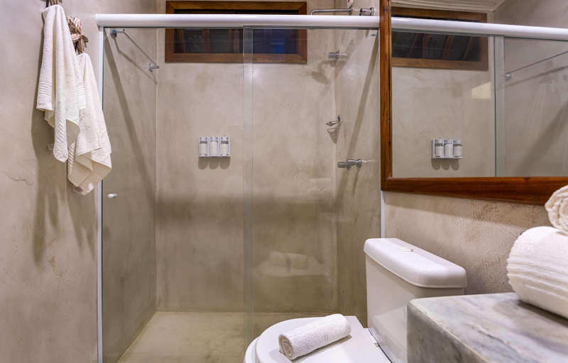 Bathroom 4, Pousada Sambass, Cairu