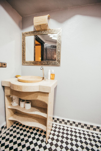 Bathroom 2, Riad Merzouga Dunes, Errachidia