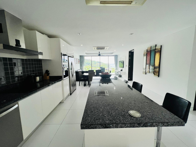 Food & Drinks 5, Twin Sand Resort Penthouse, Pulau Phuket