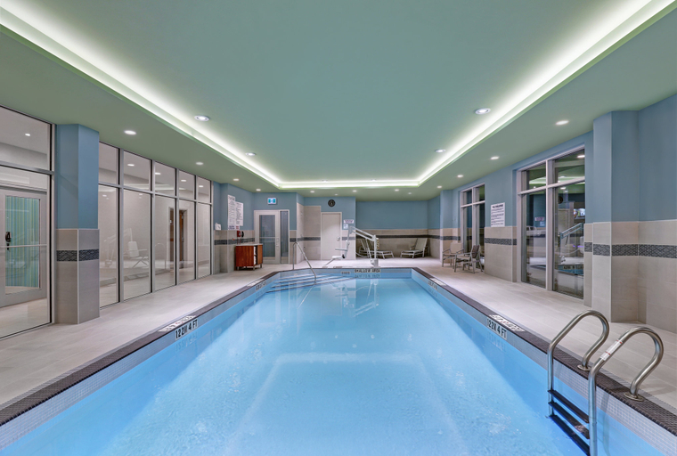 Sport & Beauty 2, Holiday Inn Express & Suites PORT ELGIN, Bruce