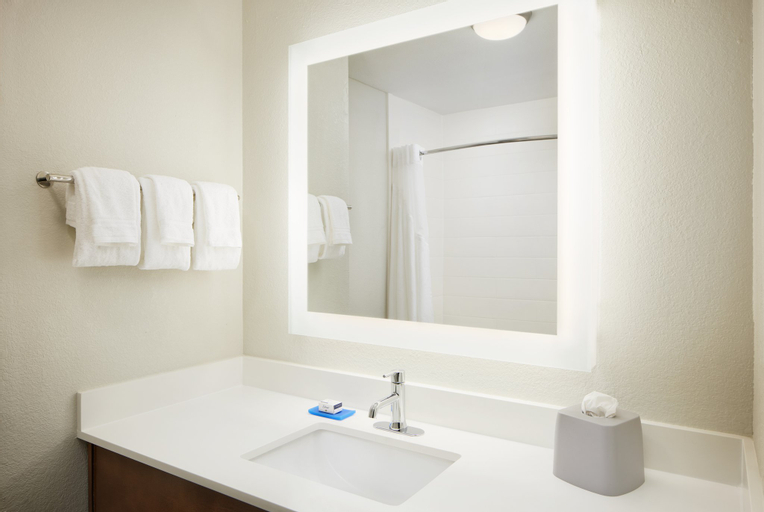 Bathroom 4