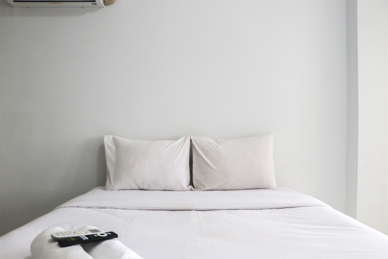 Bedroom 2, Cozy and Nice Studio Apartment at Mekarwangi Square Cibaduyut By Travelio, Bandung