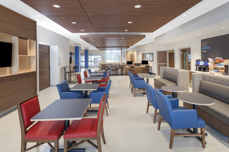Food & Drinks 4, Holiday Inn Express & Suites HUDSON I-94, Saint Croix