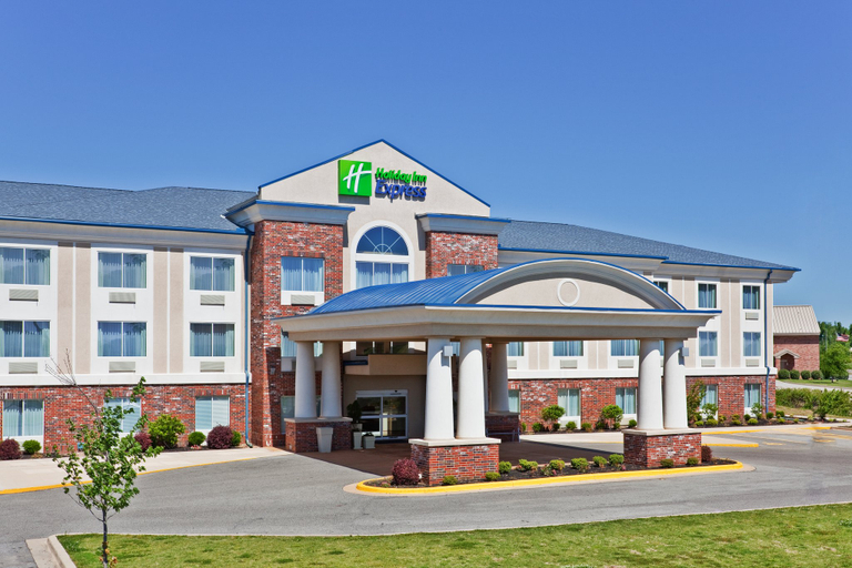 Exterior & Views 4, Holiday Inn Express & Suites PARAGOULD, Greene