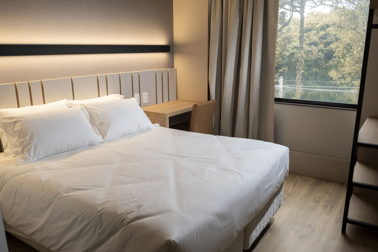 Bedroom 2, Plaza Hotel & Boulevard Convention – Vale dos Vinhedos, Garibaldi
