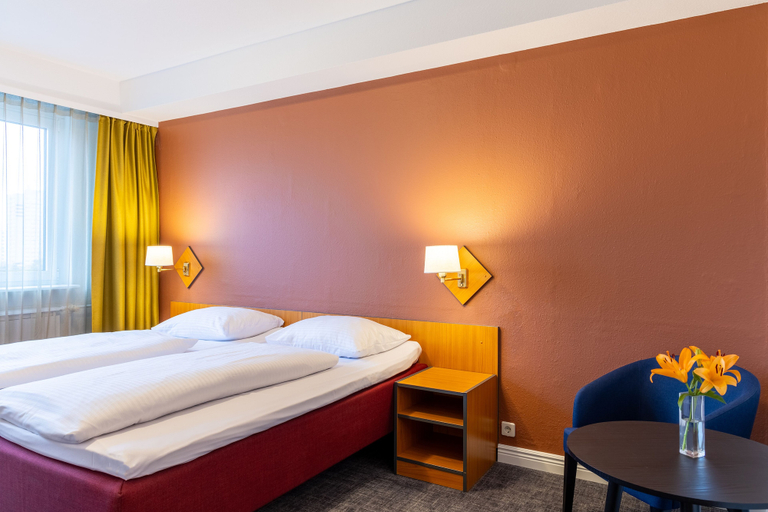Bedroom 3, Good Morning + Berlin City East, Berlin