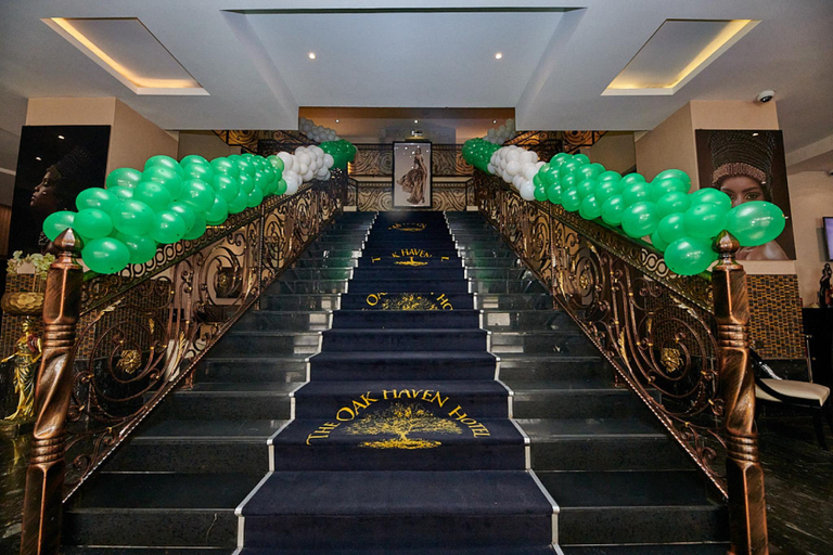 Others 5, Oak Haven Hotels & Suites, Obio/Akp