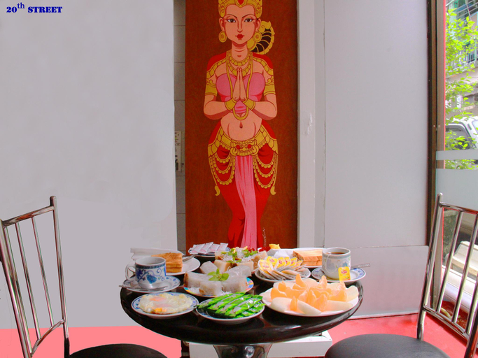 Food & Drinks 3, 20th Street Hostel, Yangon