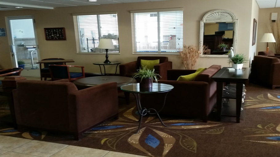 Others 3, Holiday Inn Express & Suites NEW BUFFALO, MI, Berrien