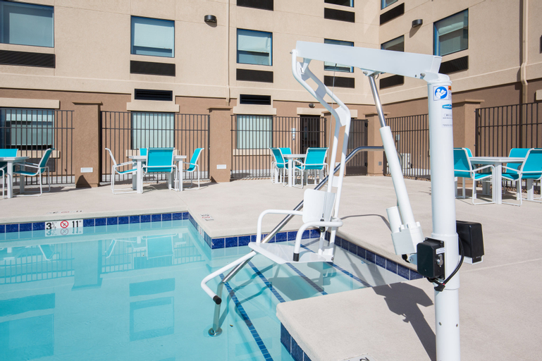 Holiday Inn Express & Suites PAHRUMP, Nye