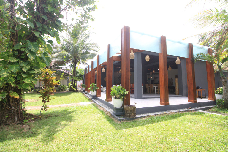 Exterior & Views, Inna's Villa Desa, West Lampung
