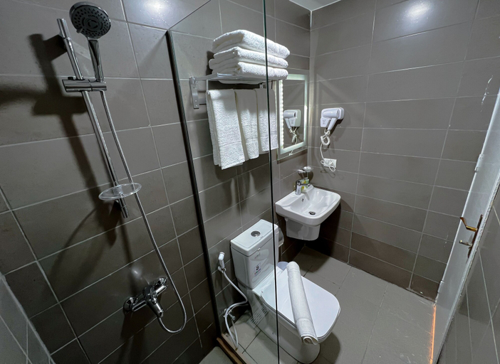 Bathroom 3, Beit Alshabaan Inn, Wadi Musa