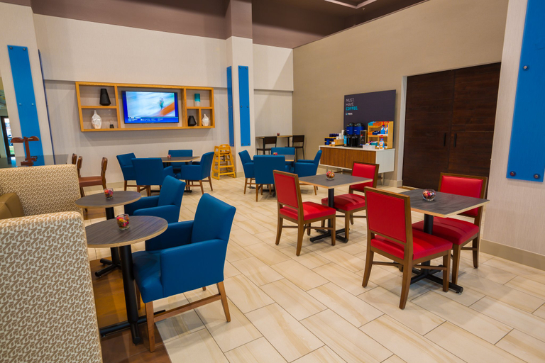 Food & Drinks 4, Holiday Inn Express & Suites PASCO-TRICITIES, Franklin