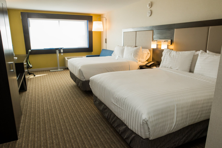 Holiday Inn Express & Suites Marietta - Tap to explore photos
