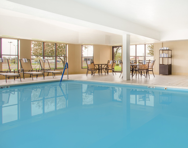 Sport & Beauty 2, Holiday Inn Express & Suites MUNCIE, Delaware