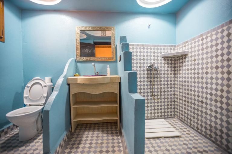 Bathroom 4