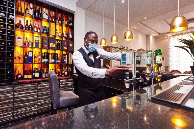 Others 4, Oak Haven Hotels & Suites, Obio/Akp