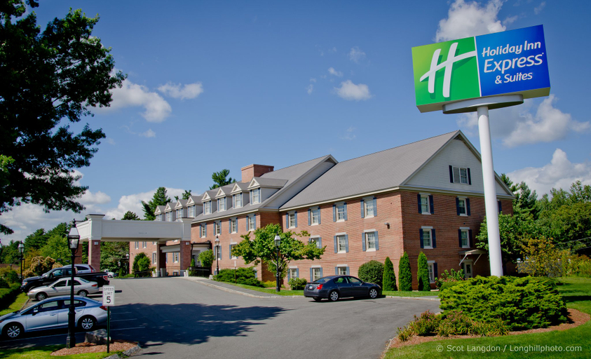 Exterior & Views 4, Holiday Inn Express & Suites MERRIMACK, Hillsborough