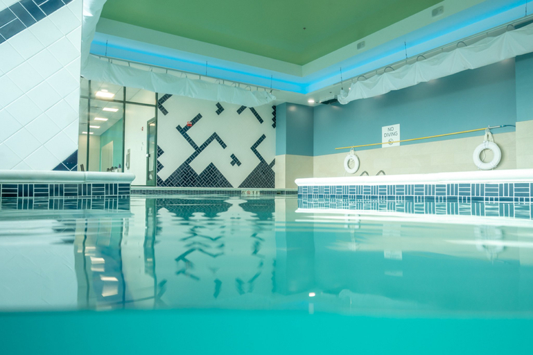 Sport & Beauty 4, Holiday Inn Express & Suites VA BEACH OCEANFRONT, Virginia Beach