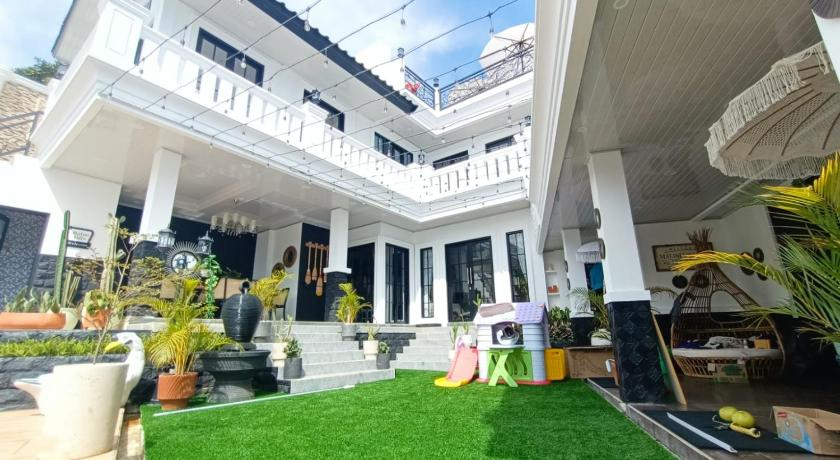 2, Villa Kota Bunga Malini 10, Cianjur