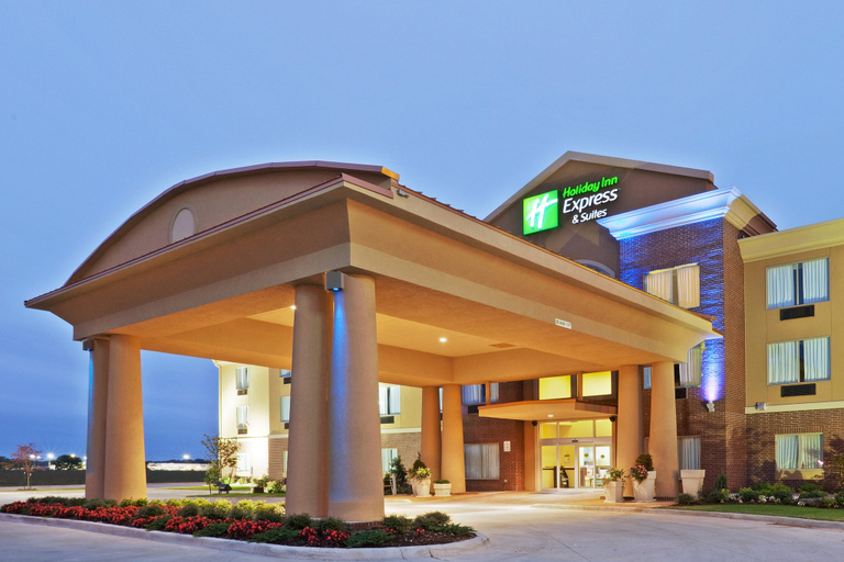 Exterior & Views 3, Holiday Inn Express & Suites PAULS VALLEY, Garvin