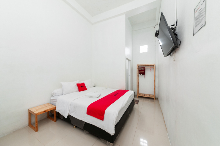 RedDoorz Syariah near RSUD Zainoel Abidin Banda Aceh, Banda Aceh