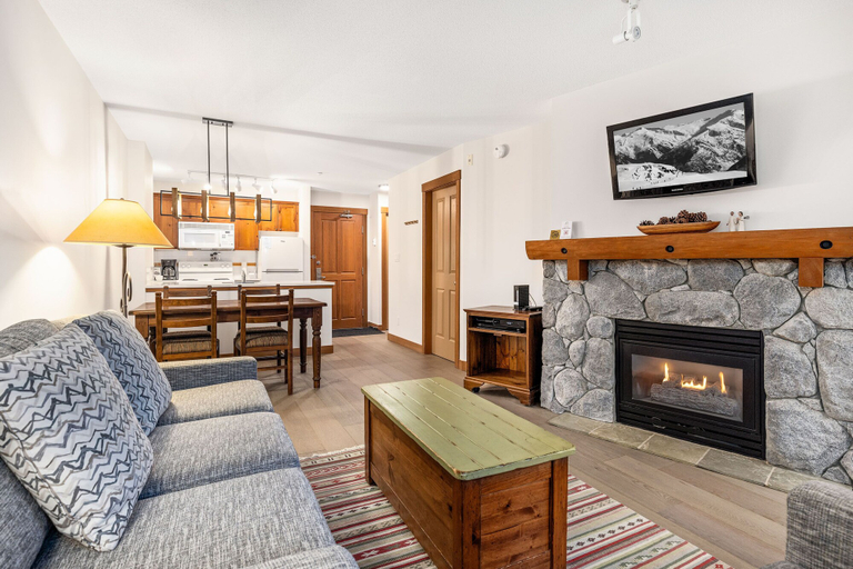 Others 5, Lost Lake Lodge by Whistler Premier, Squamish-Lillooet