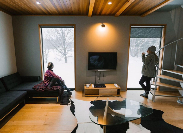 Others 4, Wagaya, Hakuba