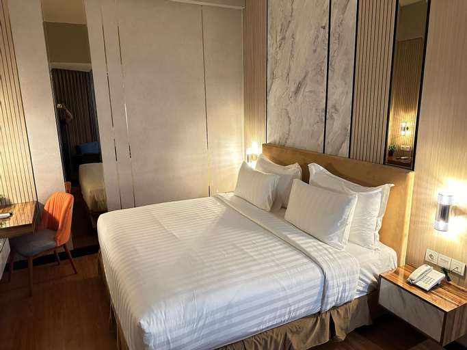 Bedroom 8