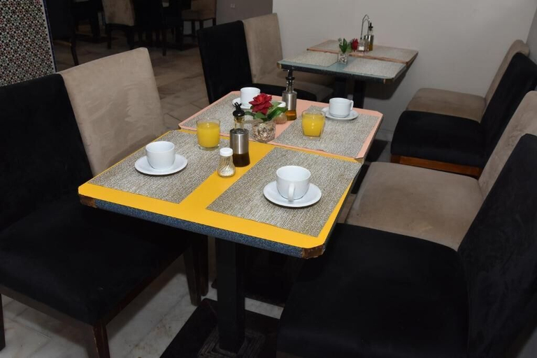 Food & Drinks 5, Cadé Hotel, Casablanca