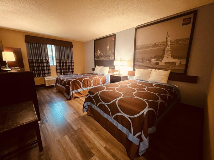 Bedroom 4, FairBridge Inn Express Nyack, Rockland